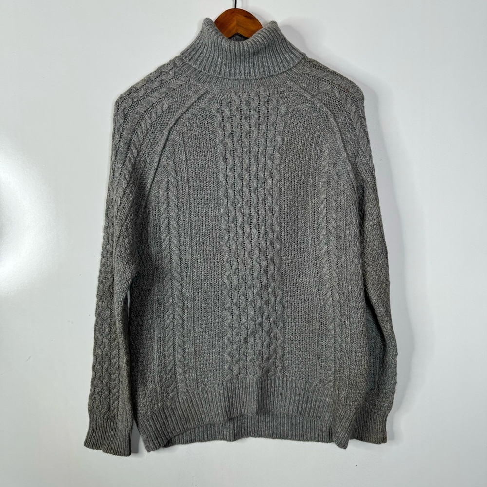 Vince Gray Cableknit Turtleneck Sweater Size Small